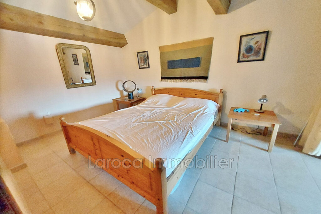 Villa de 5 chambres avec vue panoramique ? Lorgues  – 8 pièces – 5 chambres – 228.00 m²