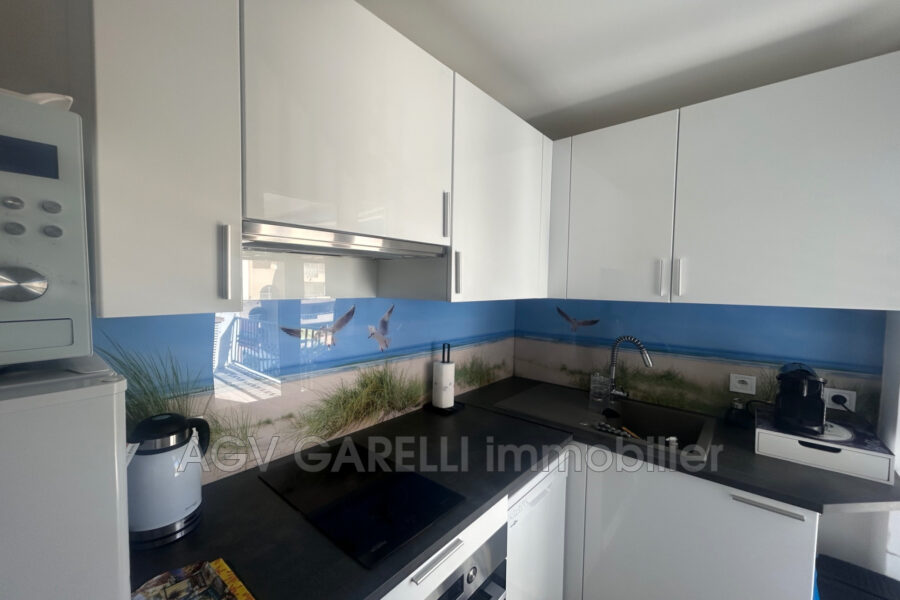Appartement à vendre à Hyères — Vue marina & port — photo 8