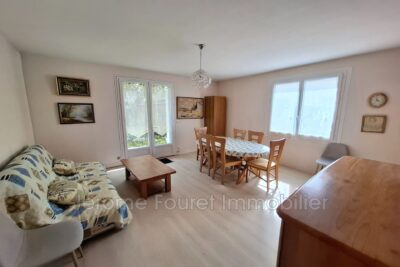 Maison à Egletons. – 4 pièces – 3 chambres – 81.00 m²