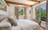 VILLA DE CHARME AU COEUR DES VIGNES  – 5 pièces – 4 chambres – 150.00 m²