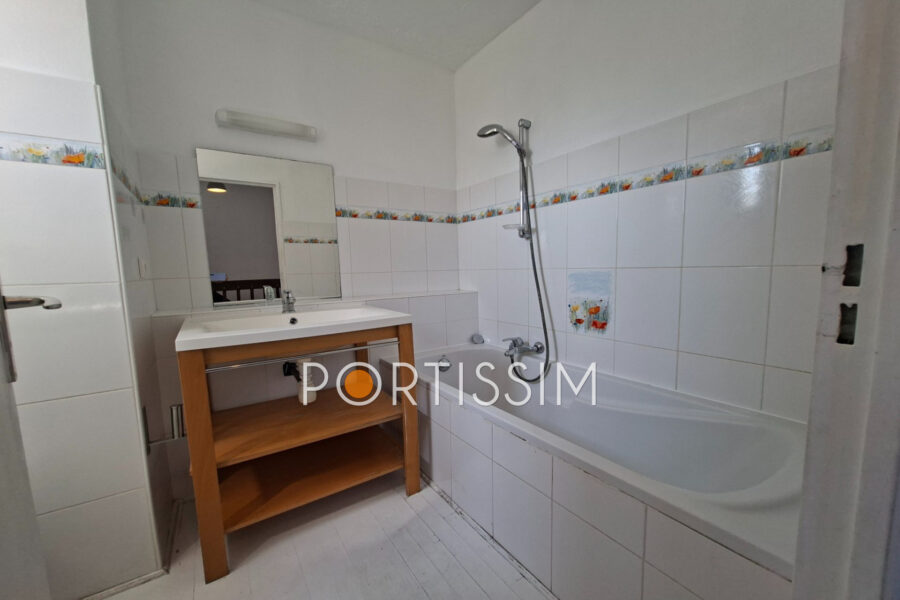 Appartement à vendre à Saint-Laurent-du-Var — Vue parc & jardin — photo 5