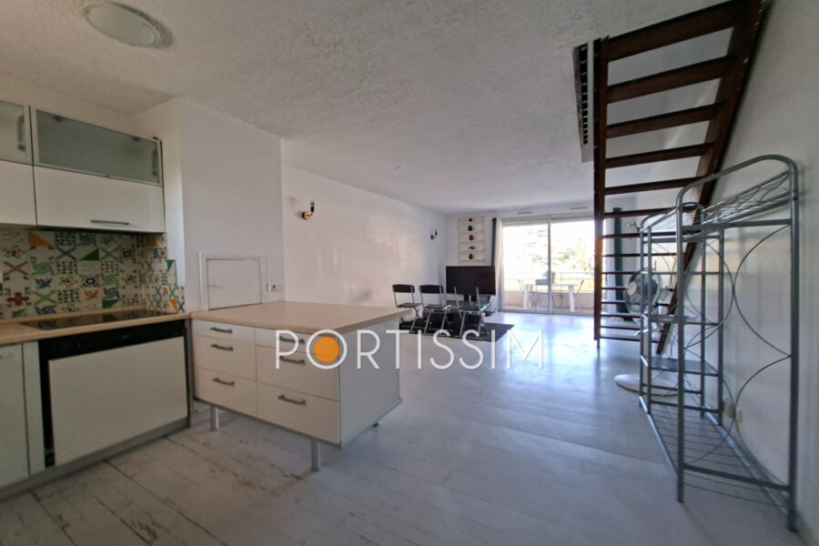 Appartement à vendre à Saint-Laurent-du-Var — Vue parc & jardin — photo 4