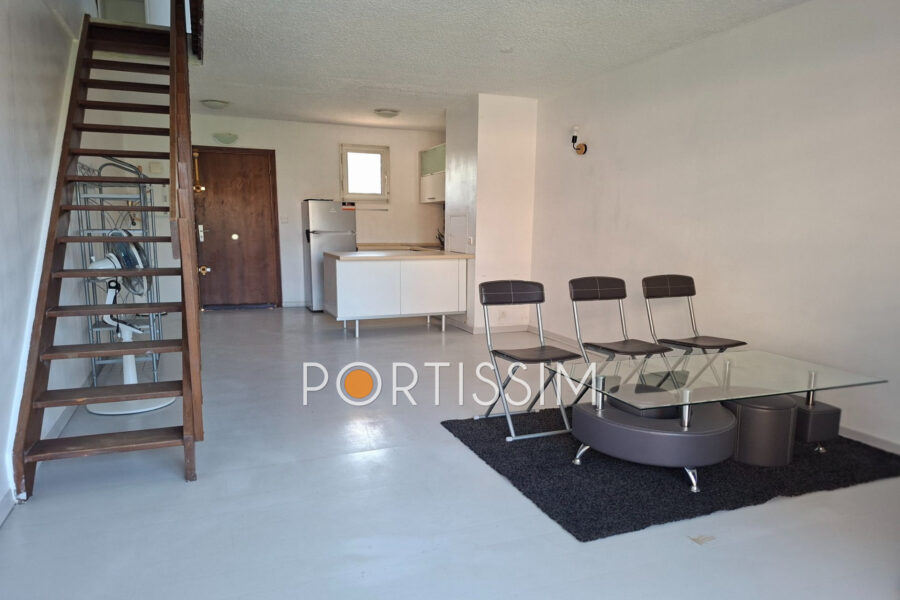 Appartement à vendre à Saint-Laurent-du-Var — Vue parc & jardin — photo 2
