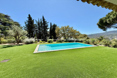 Maison à vendre à Sainte-maxime