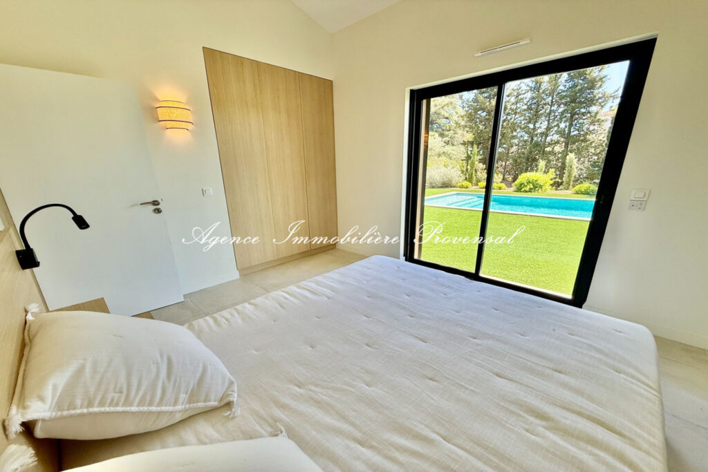 vente villa contemporaine 4 Pièce(s) – 4 pièces – 3 chambres – 160.00 m²