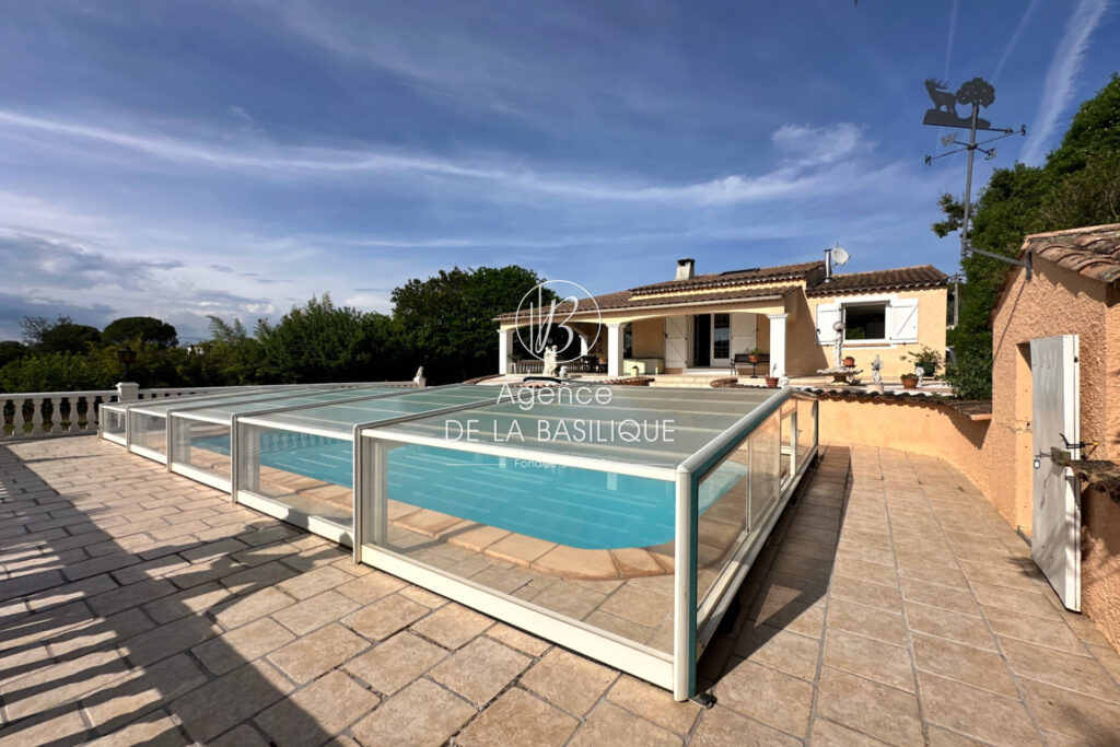 vente villa provençale 4 Pièce(s) – 4 pièces – 3 chambres – 120.00 m²