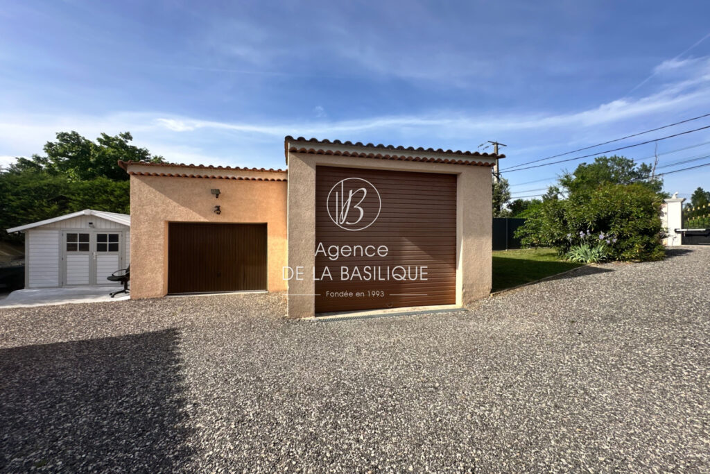 vente villa provençale 4 Pièce(s) – 4 pièces – 3 chambres – 120.00 m²