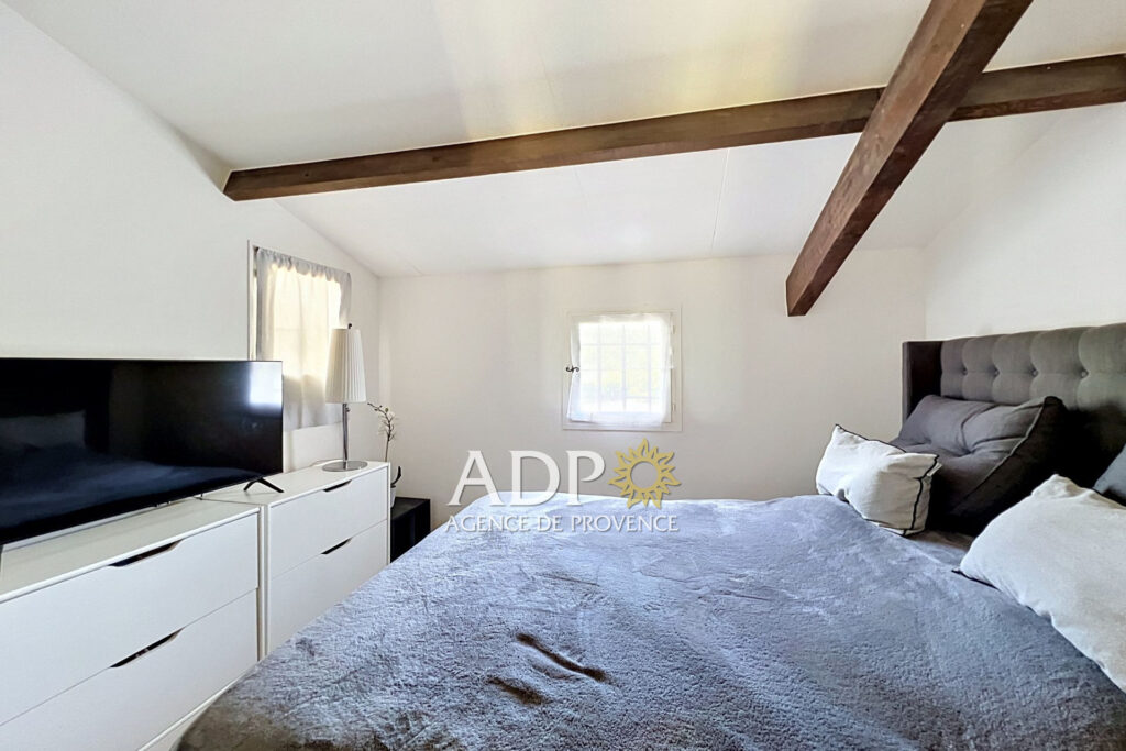 vente maison 6 Pièce(s) – 6 pièces – 4 chambres – 130.00 m²