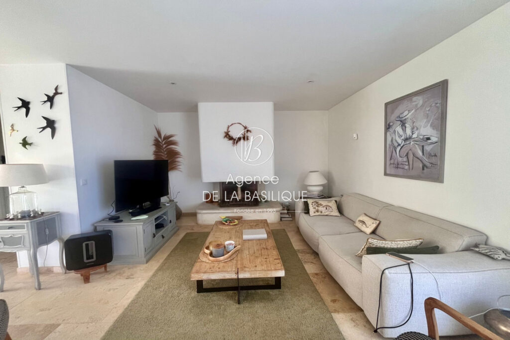 vente maison 5 Pièce(s) – 5 pièces – 4 chambres – 160.00 m²