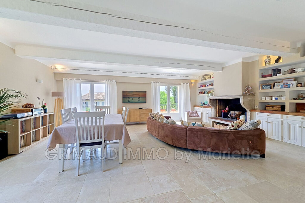 vente appartement 5 Pièce(s) – 5 pièces – 3 chambres – 126.53 m²