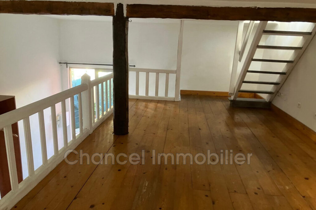 location appartement 3 Pièce(s) – 2 pièces – 1 chambre – 78.30 m²