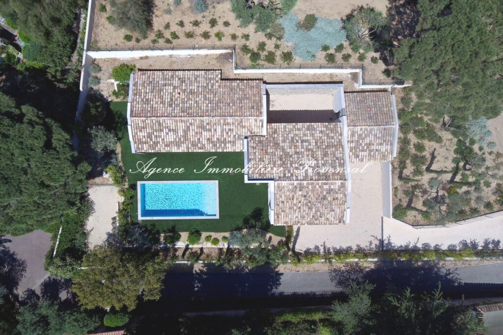 vente villa contemporaine 4 Pièce(s) – 4 pièces – 3 chambres – 160.00 m²