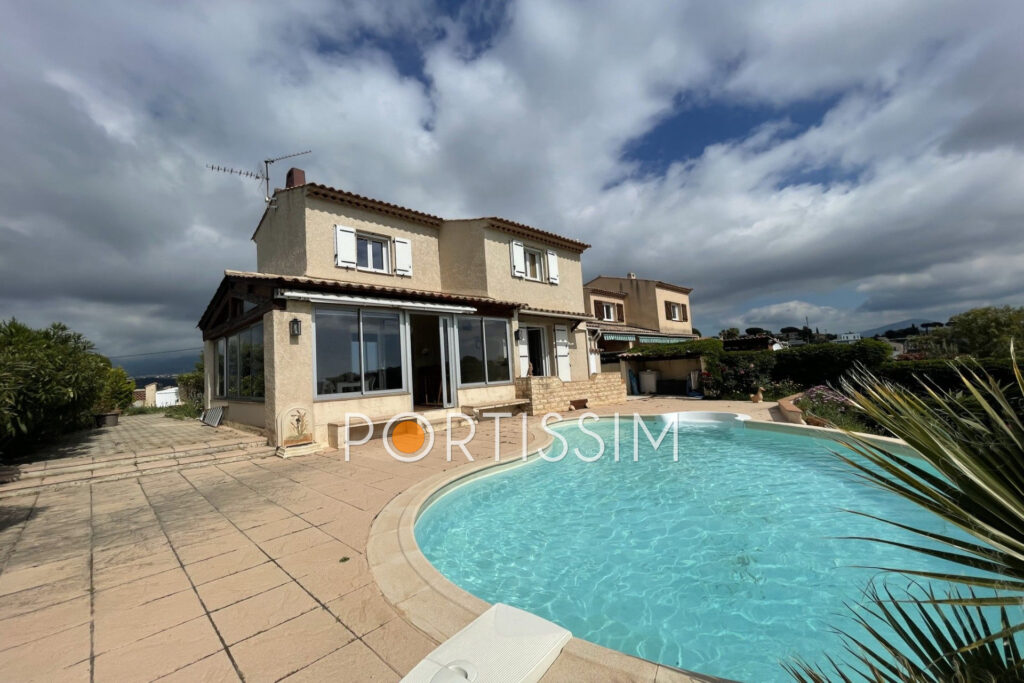 vente maison 4 Pièce(s) – 4 pièces – 3 chambres – 126.00 m²