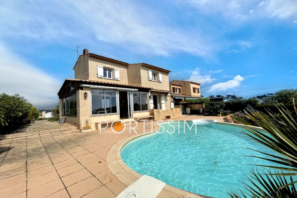 vente maison 4 Pièce(s) – 4 pièces – 3 chambres – 126.00 m²