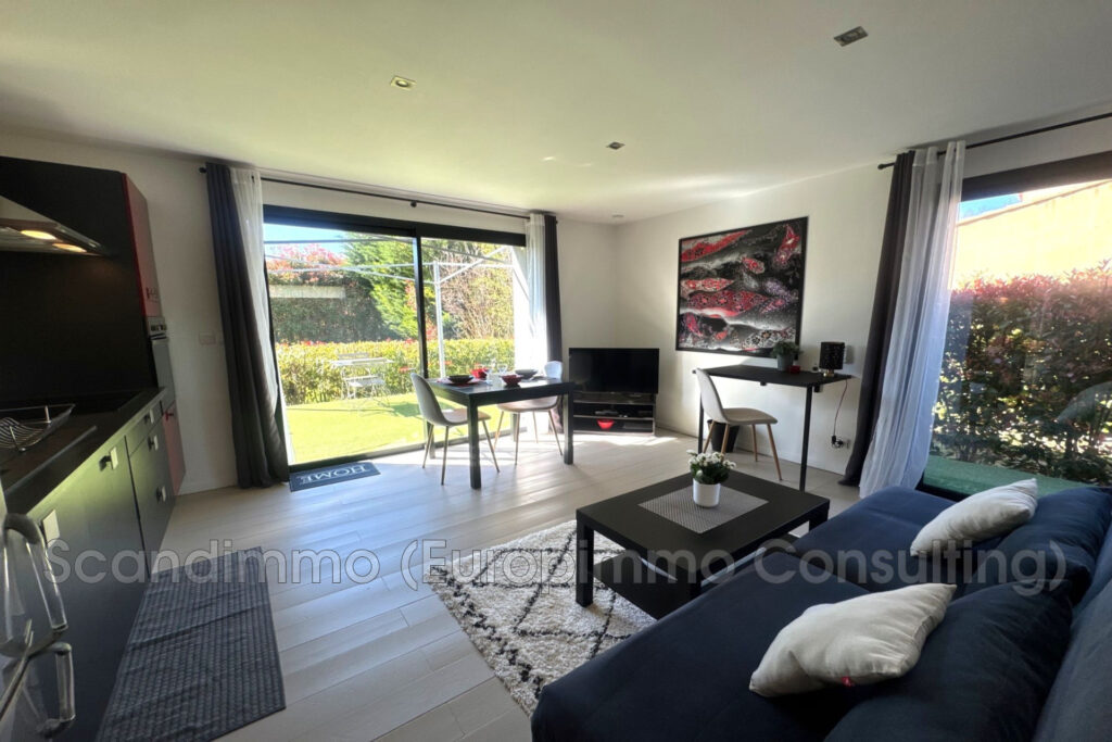 vente maison contemporaine 5 Pièce(s) – 5 pièces – 4 chambres – 202.00 m²