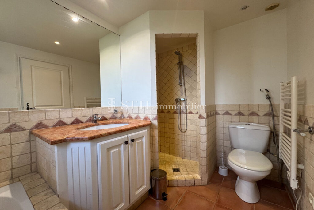 vente maison 4 Pièce(s) – 4 pièces – 3 chambres – 122.00 m²