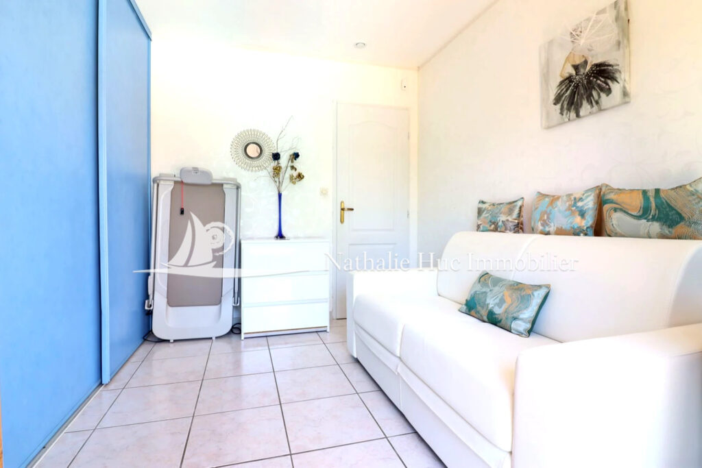 vente maison 5 Pièce(s) – 5 pièces – 3 chambres – 93.00 m²