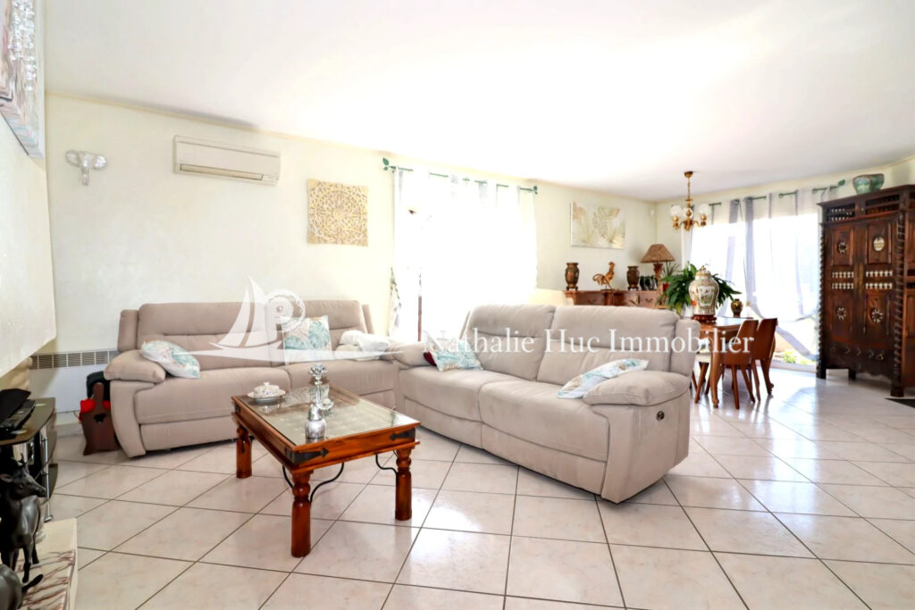 vente maison 5 Pièce(s) – 5 pièces – 3 chambres – 93.00 m²