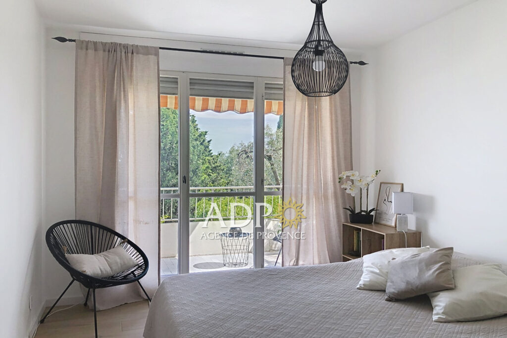 vente appartement 5 Pièce(s) – 5 pièces – 3 chambres – 92.12 m²