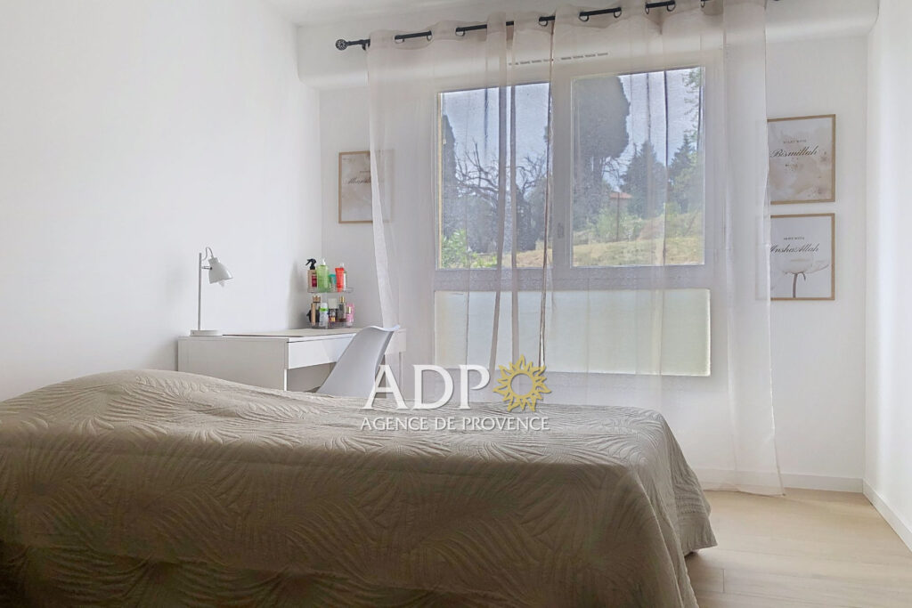 vente appartement 5 Pièce(s) – 5 pièces – 3 chambres – 92.12 m²