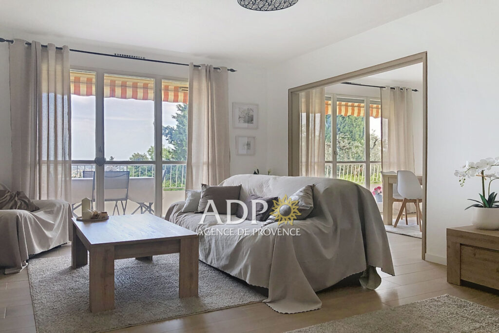 vente appartement 5 Pièce(s) – 5 pièces – 3 chambres – 92.12 m²