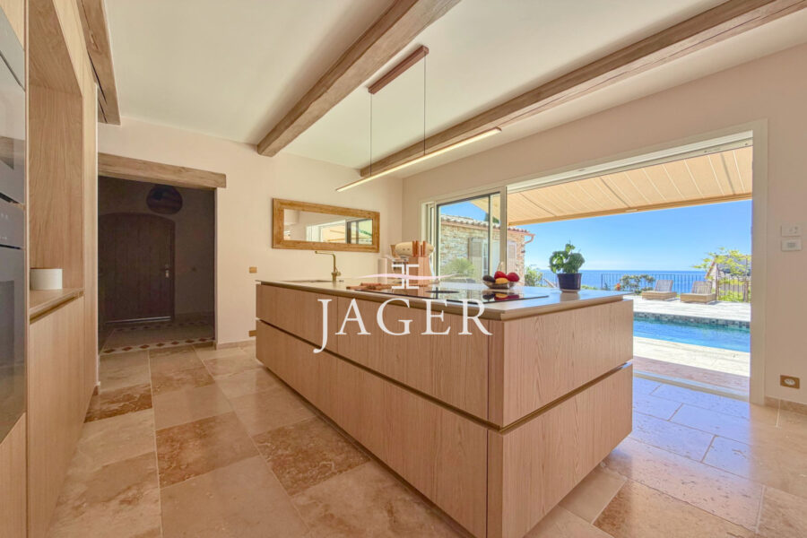 Maison à vendre à Sainte-maxime