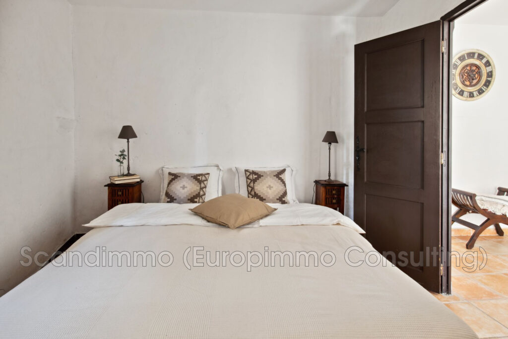 vente maison de village 5 Pièce(s) – 5 pièces – 4 chambres – 122.00 m²