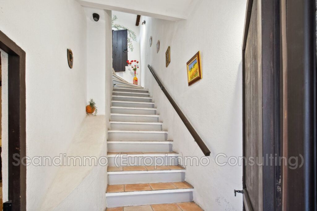 vente maison de village 5 Pièce(s) – 5 pièces – 4 chambres – 122.00 m²