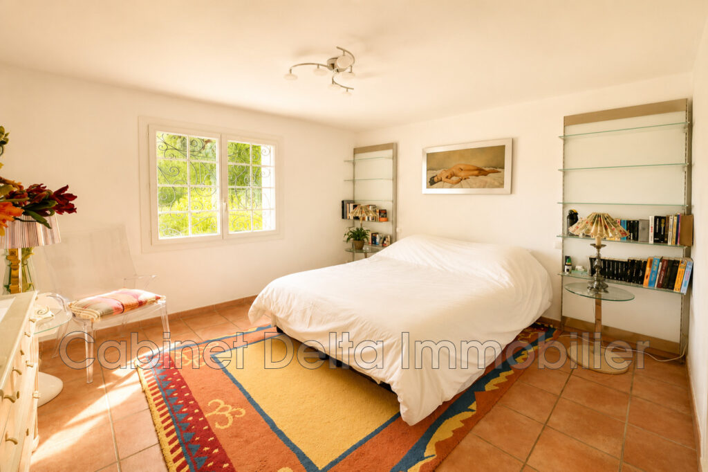 vente maison 6 Pièce(s) – 6 pièces – 4 chambres – 267.00 m²