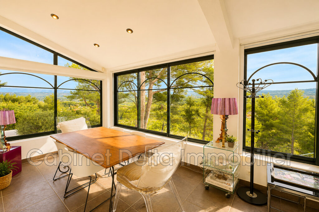 vente maison 6 Pièce(s) – 6 pièces – 4 chambres – 267.00 m²