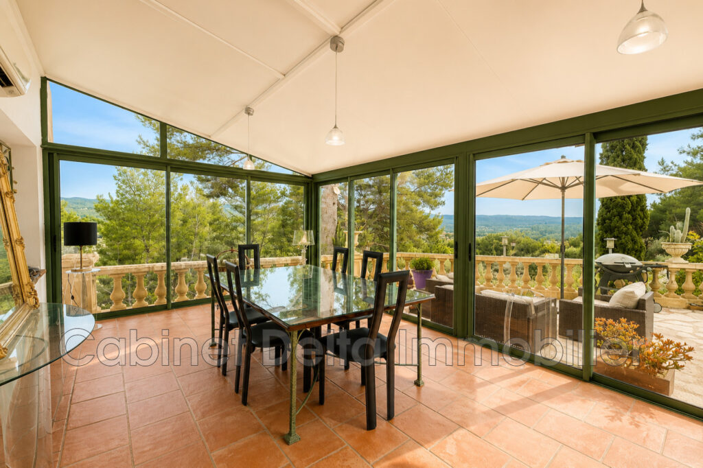 vente maison 6 Pièce(s) – 6 pièces – 4 chambres – 267.00 m²