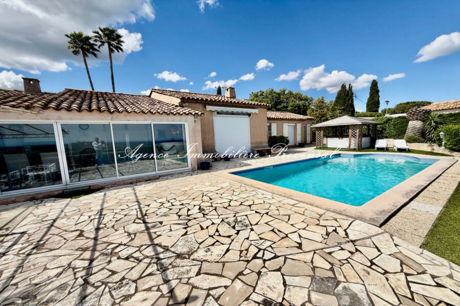 Maison à vendre à Sainte-maxime