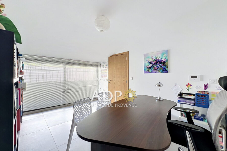 Maison à vendre à Plascassier — Vue parc & jardin — photo 10