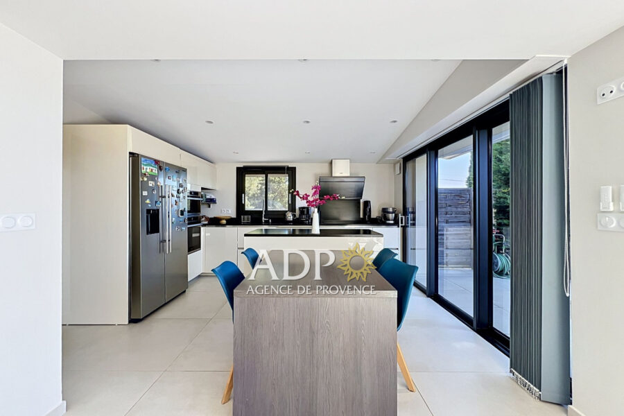 Maison à vendre à Plascassier — Vue parc & jardin — photo 4