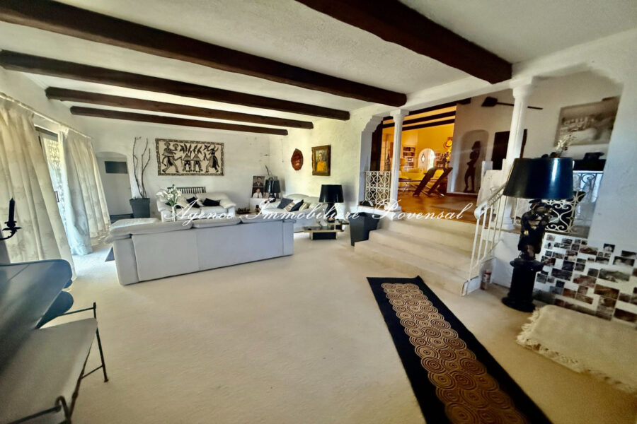 Maison à vendre à Sainte-maxime