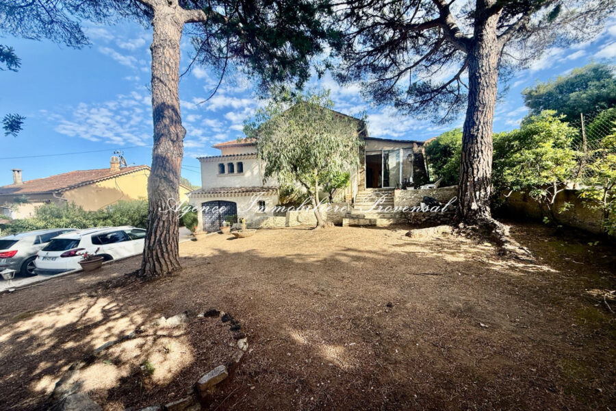 Maison à vendre à Sainte-maxime