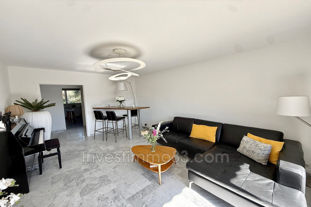 Dans une résidence fermée et sécurisée, au calme, bel appartem – 3 pièces – 2 chambres – 71.00 m²
