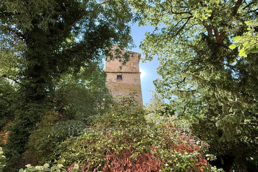 Dans une résidence fermée et sécurisée, au calme, bel appartem – 3 pièces – 2 chambres – 71.00 m²