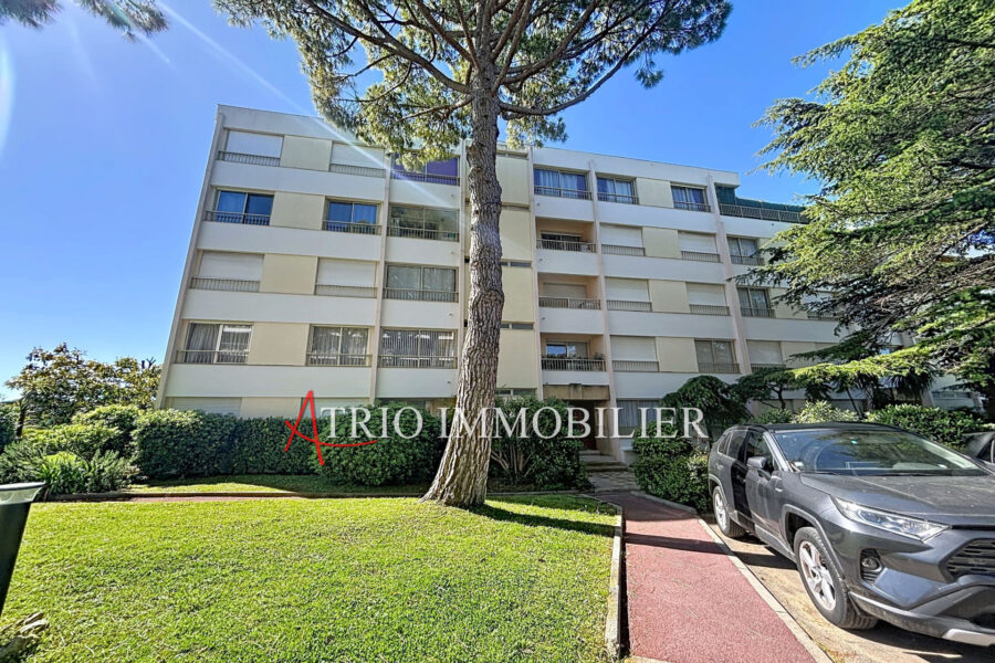 Appartement à louer à Antibes