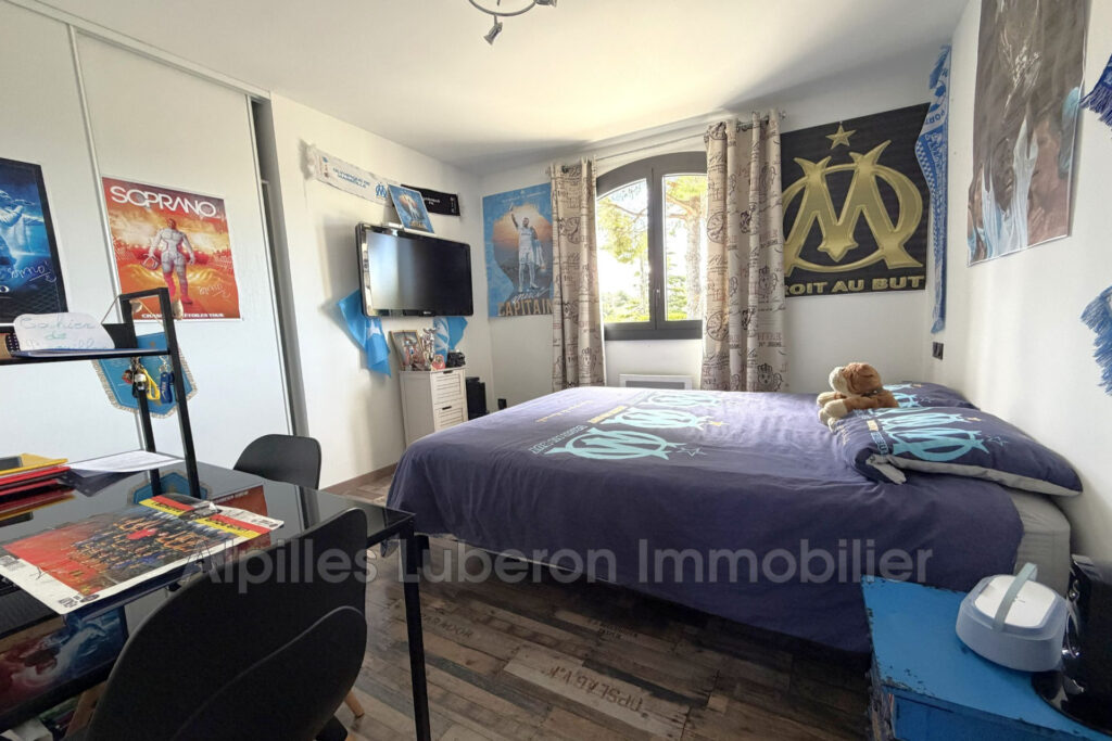 location saisonnière maison 6 Pièce(s) – 6 pièces – 4 chambres – 200.00 m²