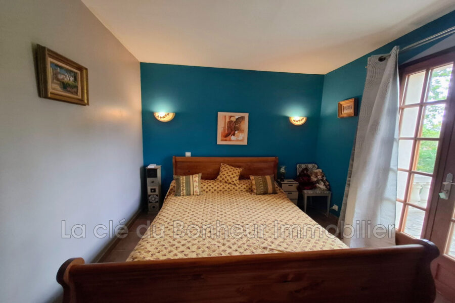 Maison à vendre à Régusse