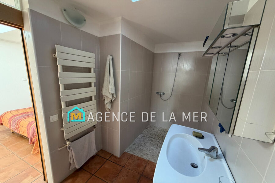 Maison à vendre à Mandelieu-la-napoule