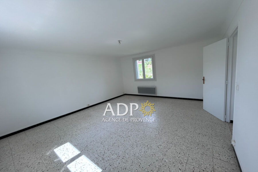 Appartement à louer à Auribeau-sur-siagne