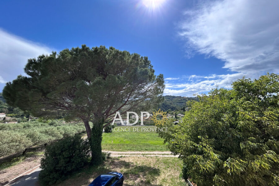 Appartement à louer à Auribeau-sur-siagne