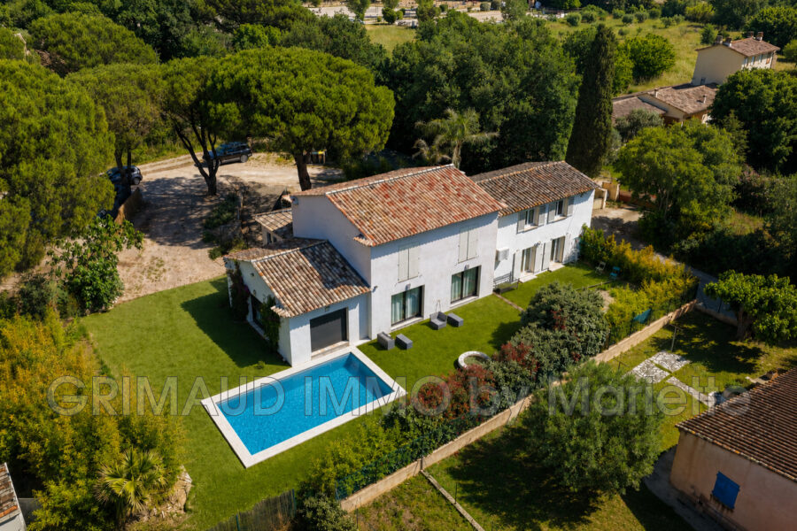 Maison à vendre à Grimaud