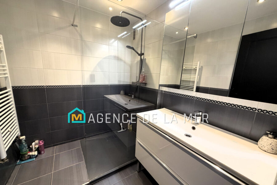 Appartement à vendre à Mandelieu-la-napoule