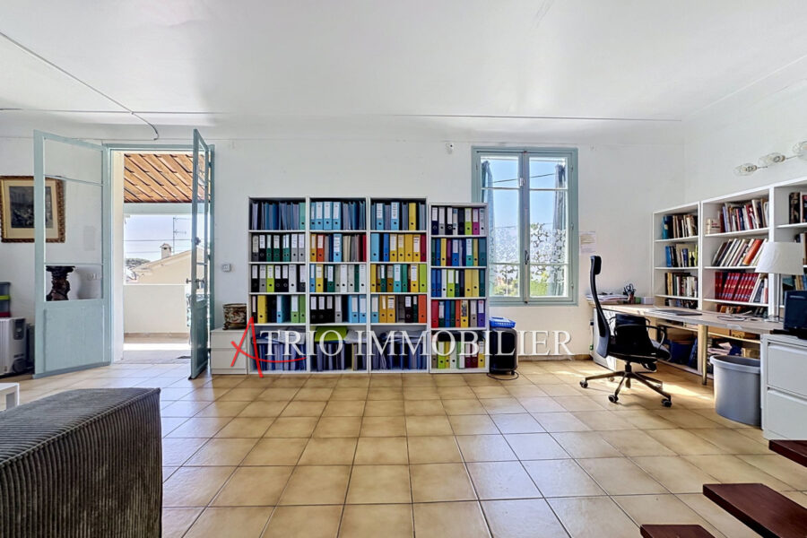 Maison à vendre à Cagnes-sur-Mer