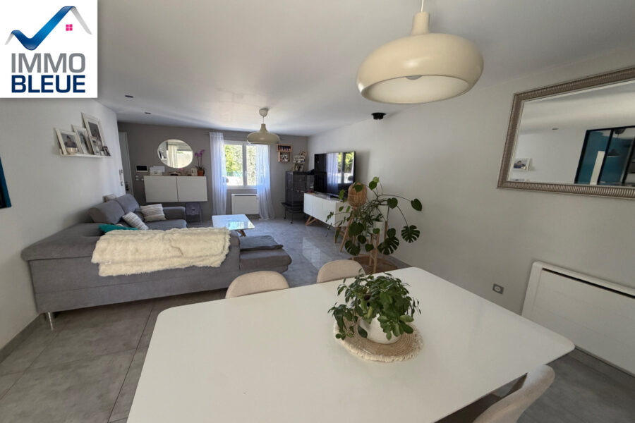 Maison à vendre à Marignane — Vue parc & jardin — photo 11