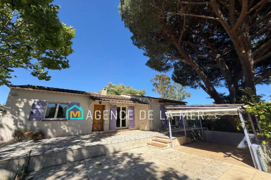 Maison à vendre à Mandelieu-la-napoule