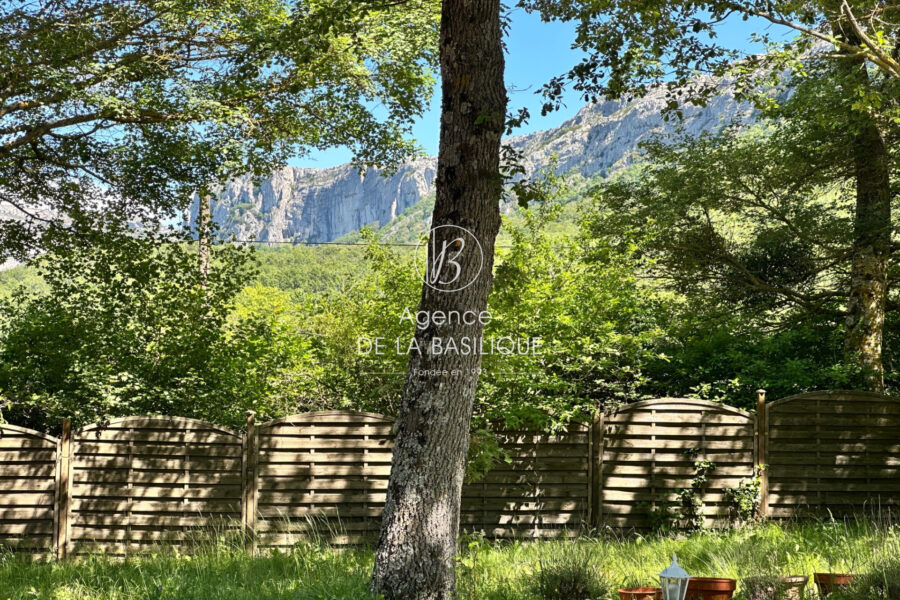 Maison à vendre à Plan-d&rsquo;aups-sainte-baume